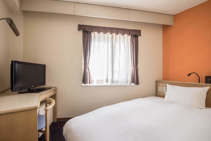 Room 13 of 55