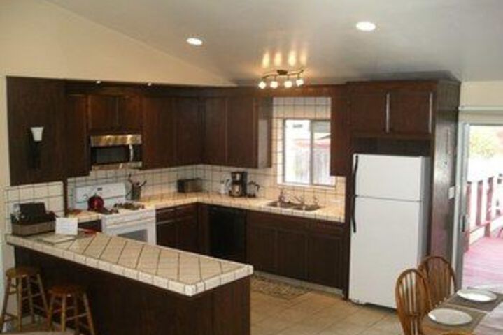 Room 5 of 10