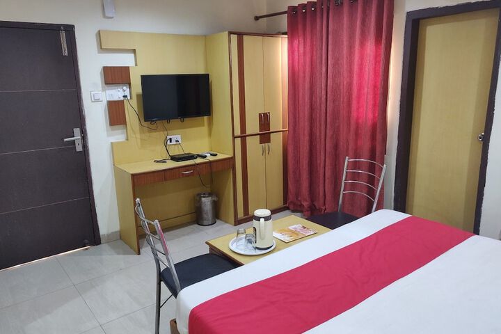 Room 6 of 23