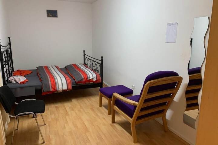 Room 13 of 29