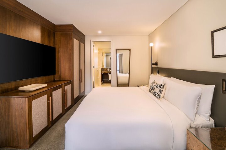 Room 28 of 150