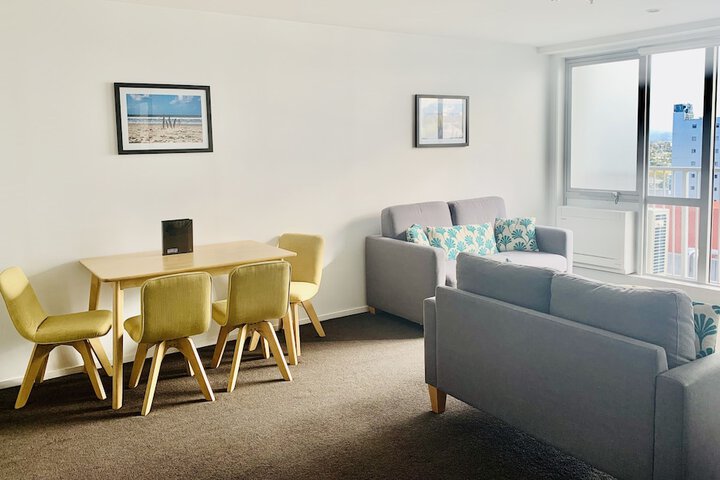 Room 25 of 48