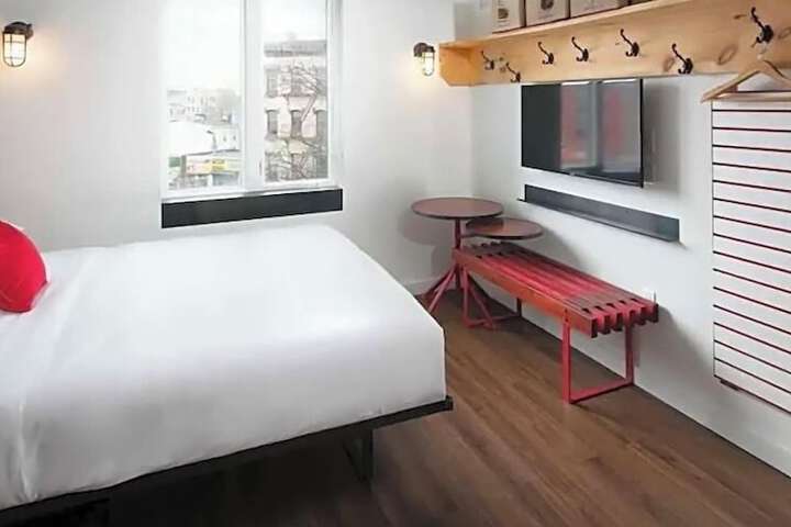 Queen Bed with Sofa (1 of 10)