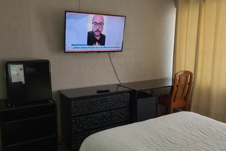 Room 51 of 95