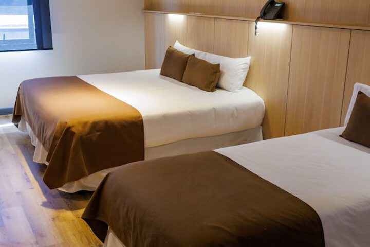 Room 8 of 21
