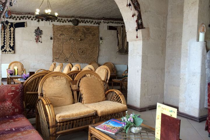 Guest Lobby