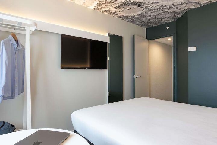 Room 12 of 57