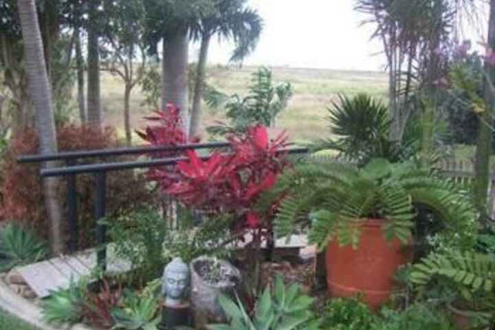 Hotel Exterior 12 of 26