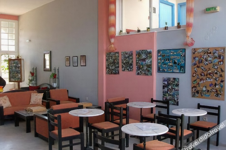 Maria Aparthotel
