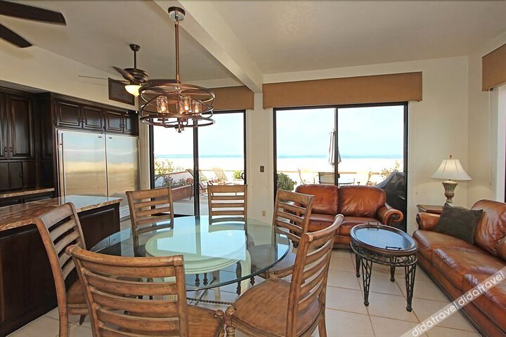 Seashore (68230) by RedAwning in Newport Beach, CA