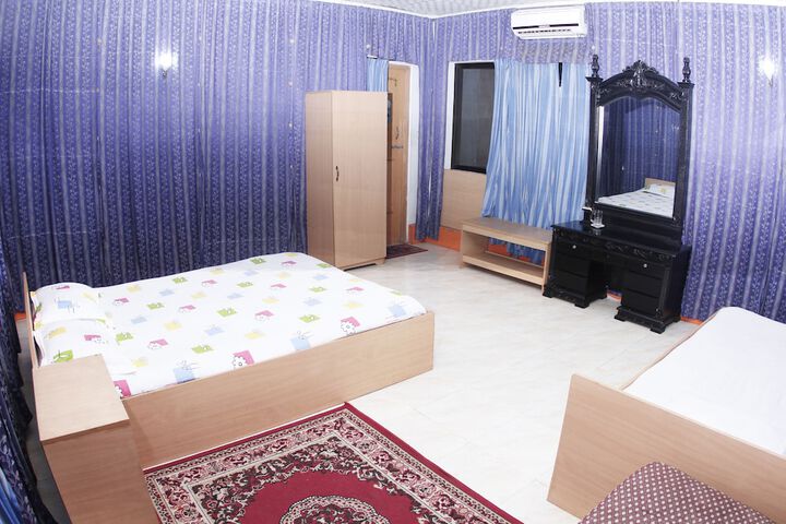 Room 5 of 19