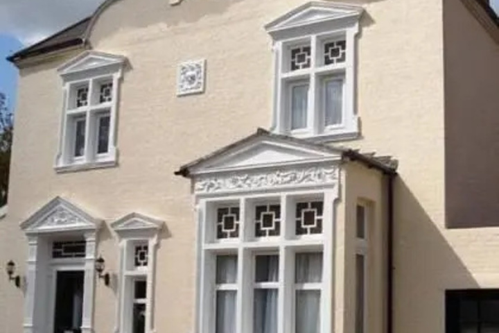 VILLIERS LODGE