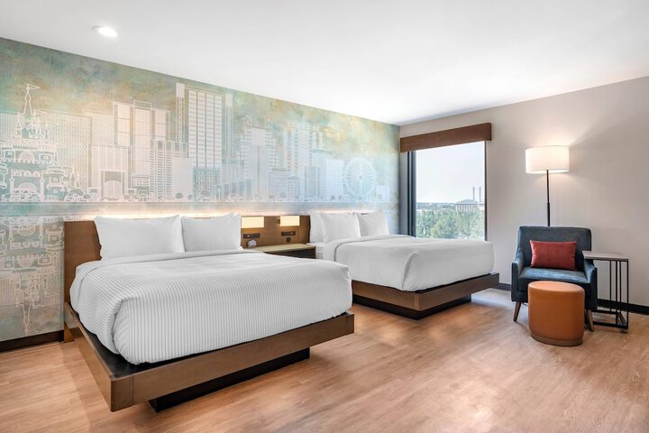 Room 20 of 66