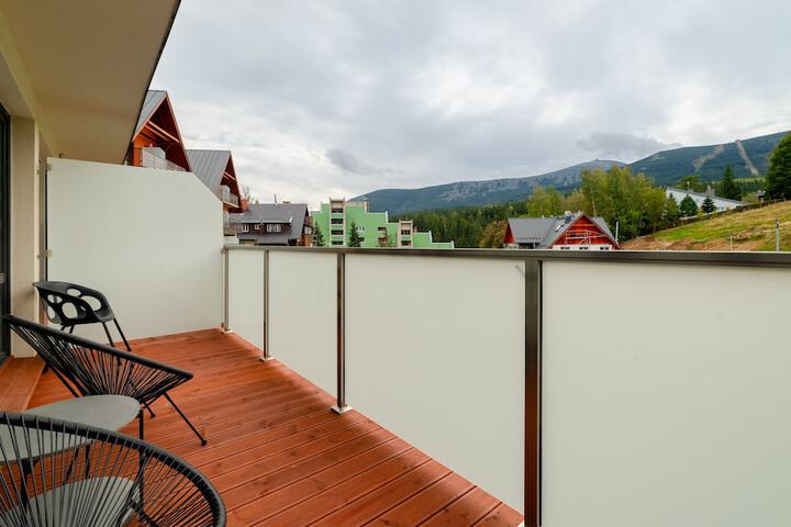 Terrace/Patio 301 of 375