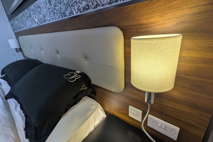 Room 63 of 117