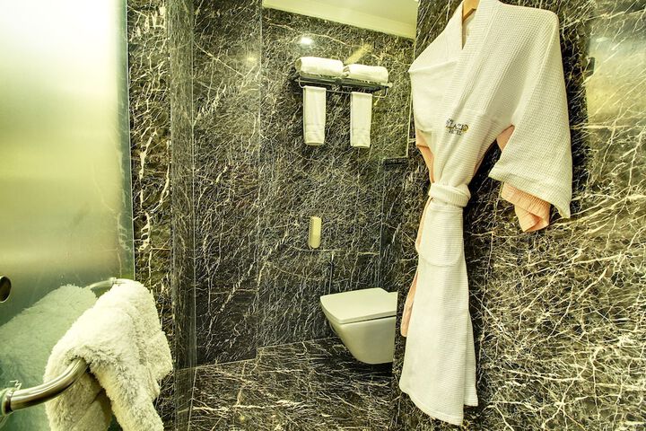 Bath Interior