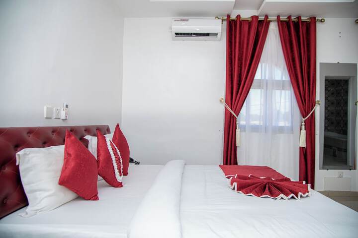 Room 21 of 110