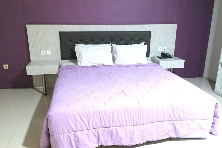 Room 2 of 21