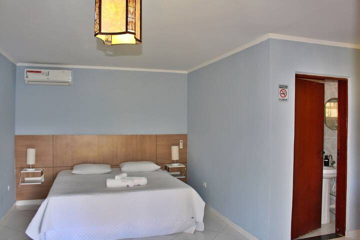 Room 9 of 43