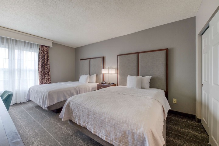 2 Queen Beds 1 Bedroom Suite (18 of 52)