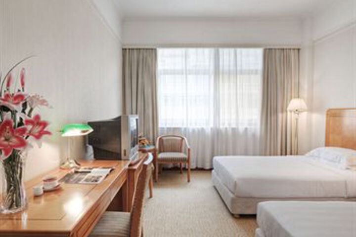 Room 7 of 17