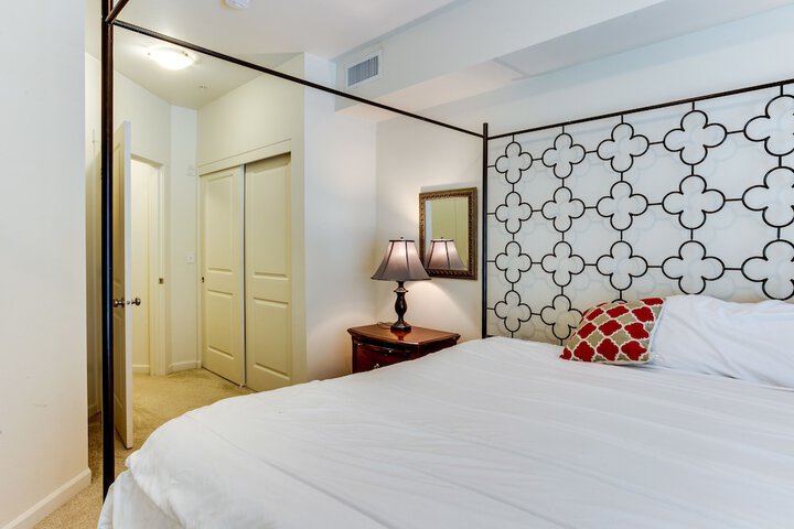 Room 2 of 12