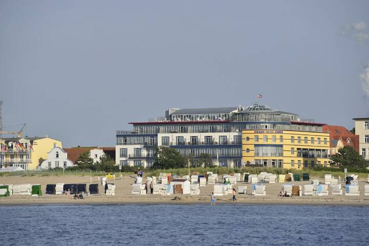 Beach 38 of 44
