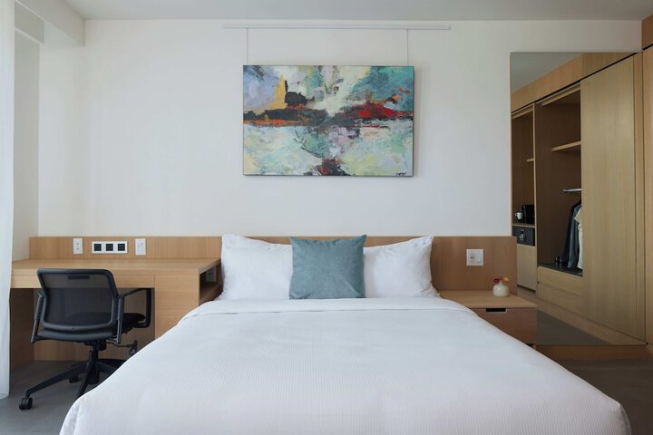 Room 11 of 56