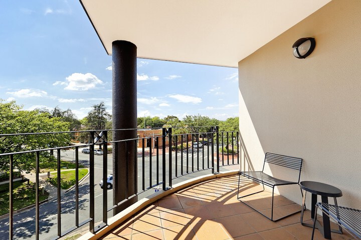 Terrace/Patio 9 of 17