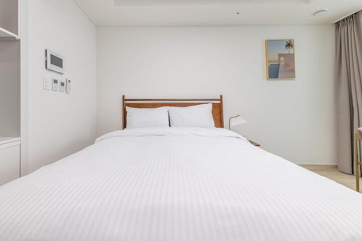 Room 151 of 640