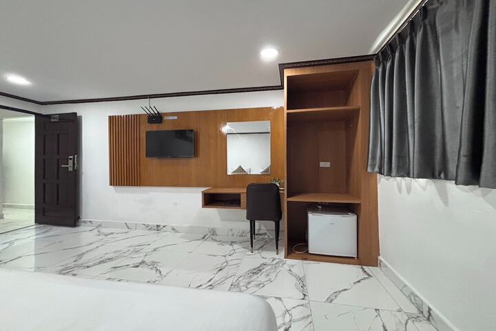 Room 29 of 44