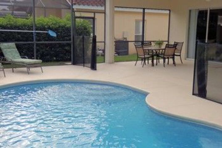 Pool 45 of 47