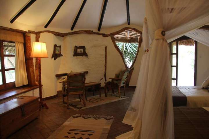 Room 9 of 35