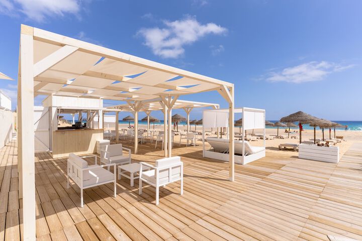 Beach bar
