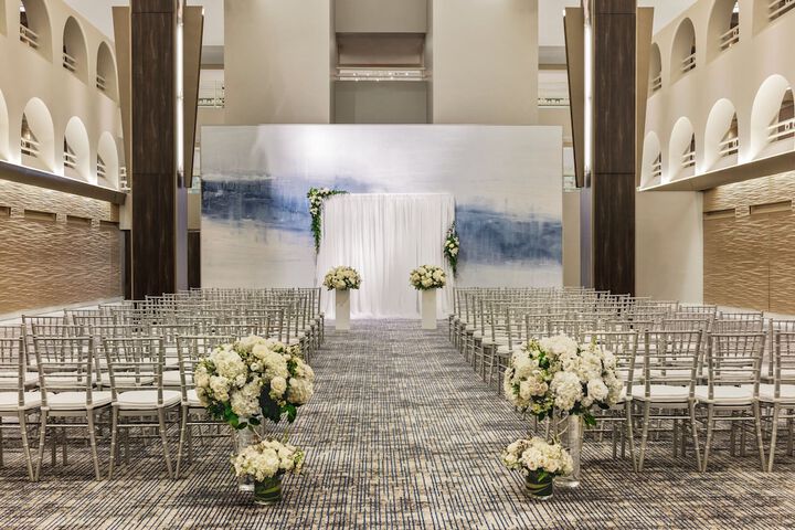 Ballroom/Hall 83 of 104