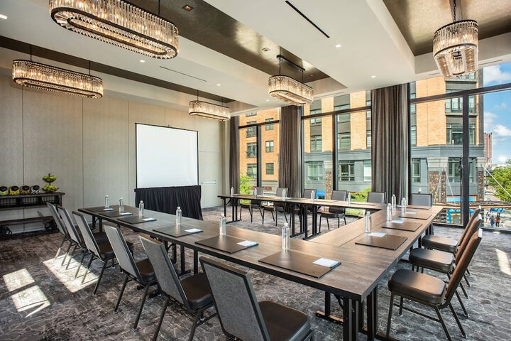 Meeting facility