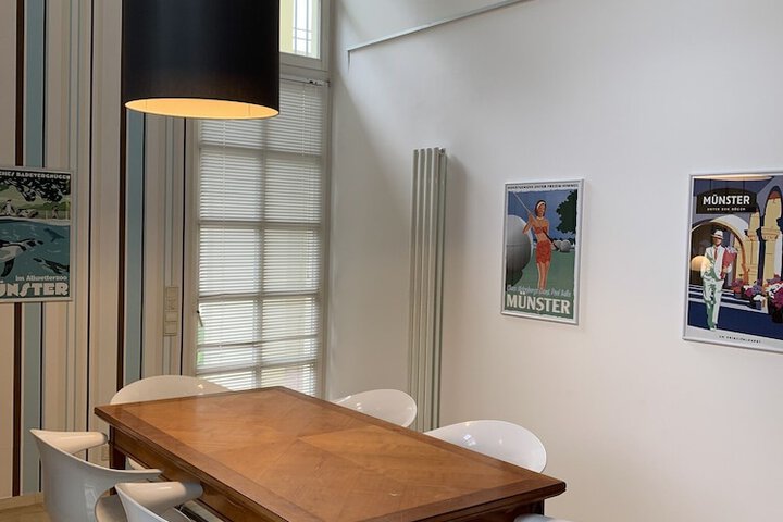 Room 30 of 147