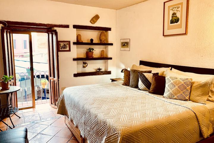 Room 10 of 66