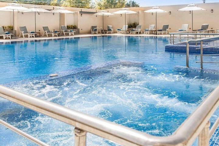 Pool 8 of 49