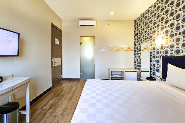 Room 19 of 63