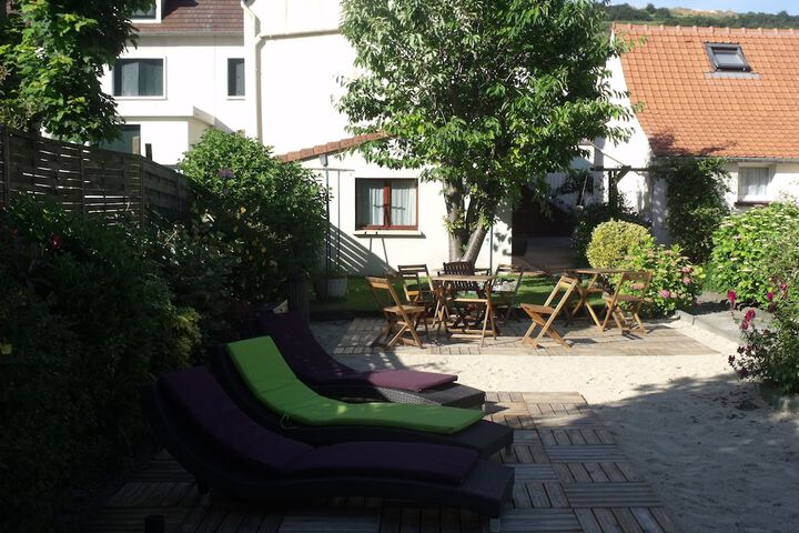 Terrace/Patio 40 of 45