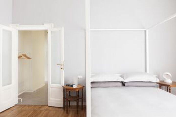 Room 14 of 36
