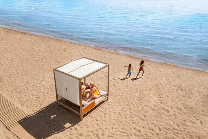 Beach 227 of 254