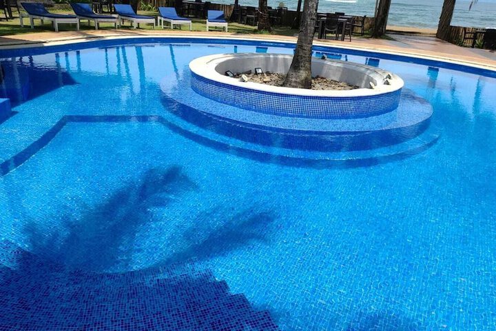 Pool 22 of 29