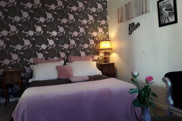 Room 5 of 14