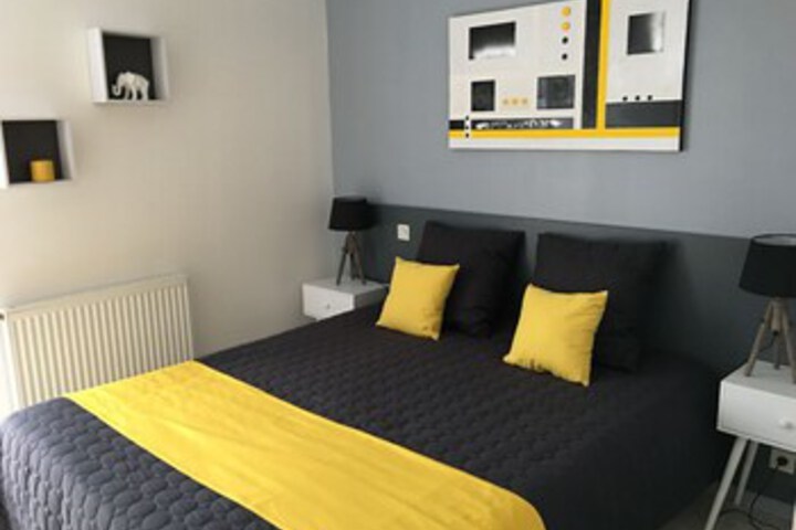 Superbe T3 classé 3 étoiles avec terrasse et garage, Ciboure-St Jean de Luz tout à pied, Plage 10, golf 5