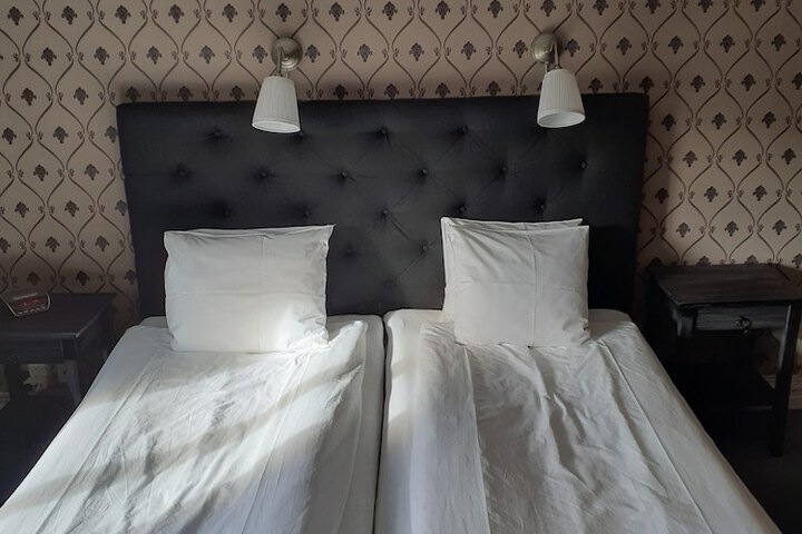 Room 18 of 56