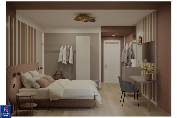 Room 21 of 68