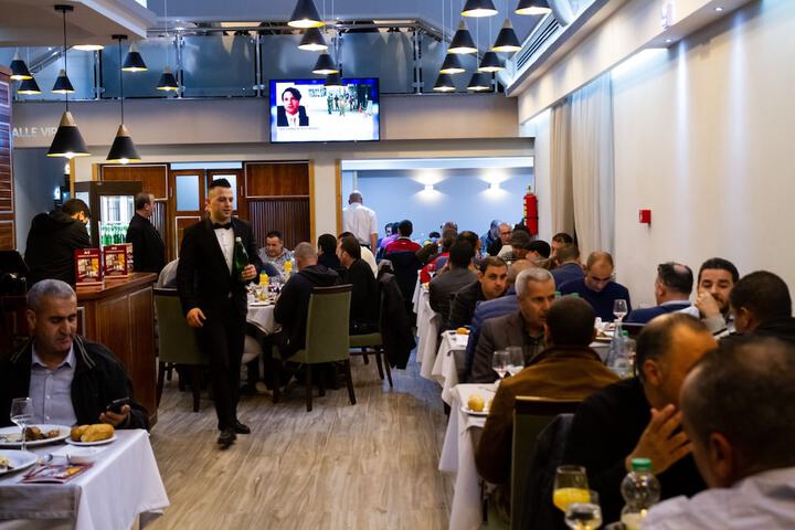 Dining 69 of 82