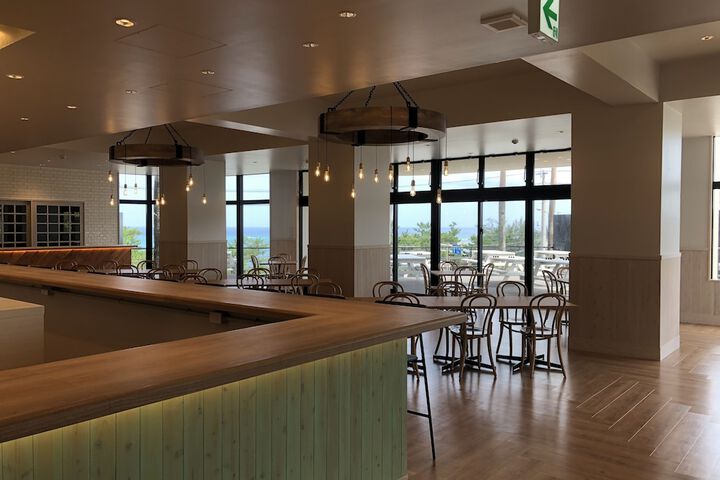 Dining Photos